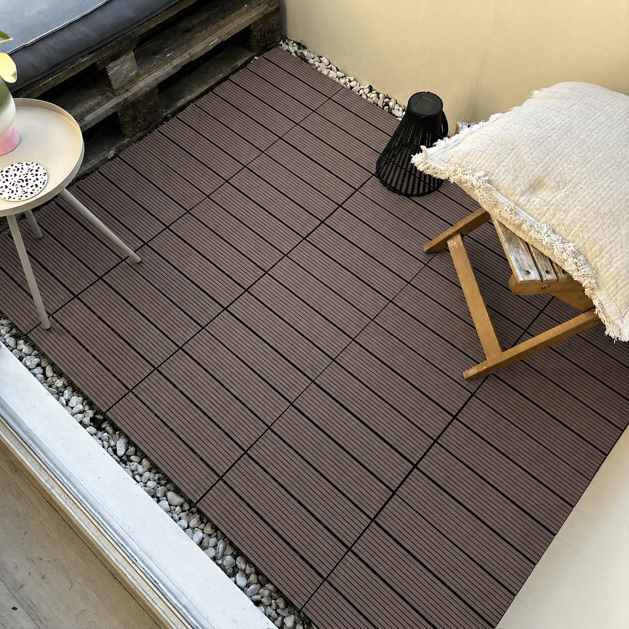 WPC Terrastegels - 4 Latjes - Bruin - 11 Stuks - 1 m²