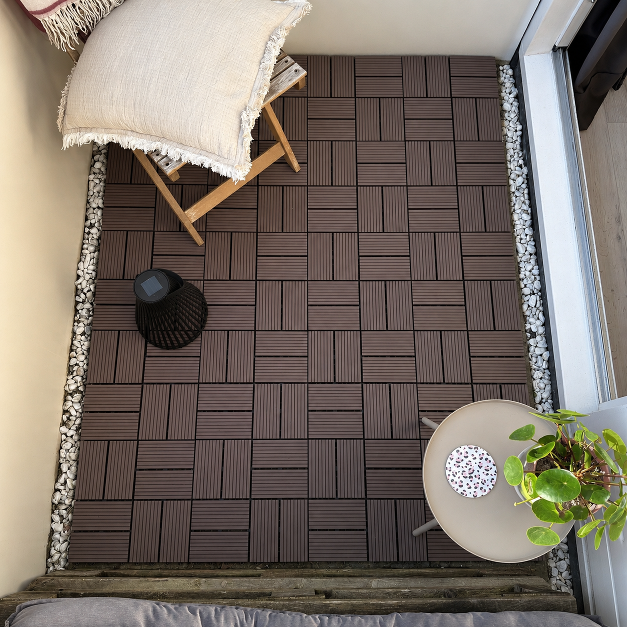 WPC Terrastegels - 8 Latjes - Bruin - 11 Stuks - 1 m²